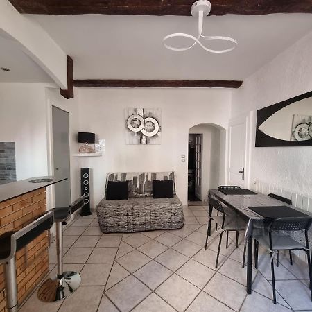 Appartement Dans Ancien Moulin A Huile Renove Grasse Luaran gambar