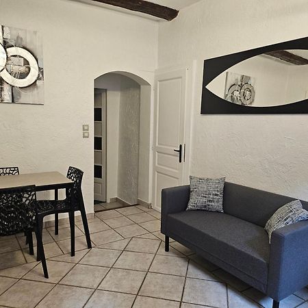 Appartement Dans Ancien Moulin A Huile Renove Grasse Luaran gambar